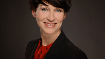 Ich darf mich vorstellen: Als neues Mitglied im Vorstand Dr. Sabine Ponader